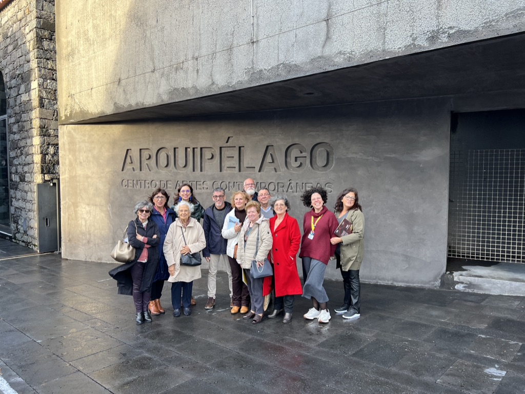 7f55f26f-88bb-448f-9cb7-a69f291fda61_1_105_c