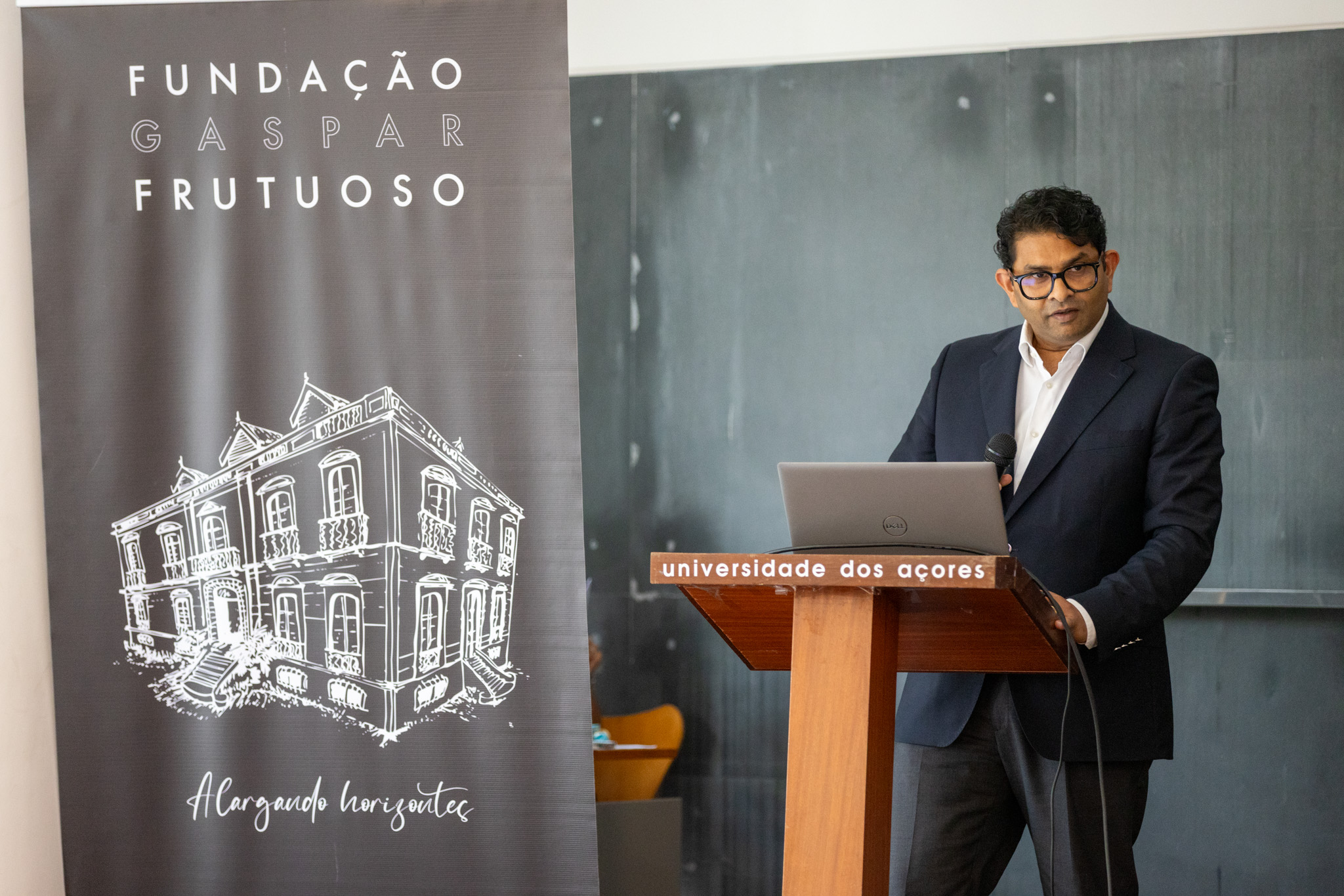© André Mendonça